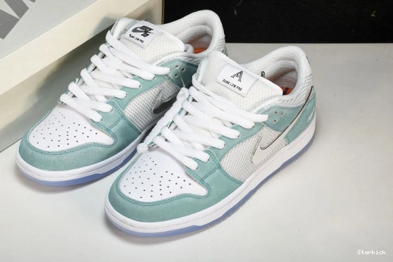  FD2562-400 Dunk Nike  Skateboards April SB Low 0830